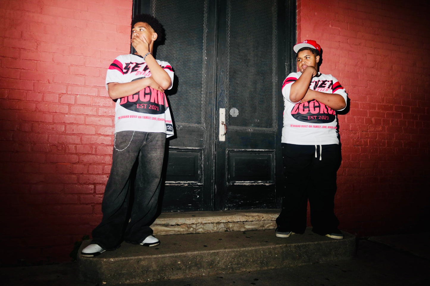 THE FAMILY CODE: VII CREST TEE