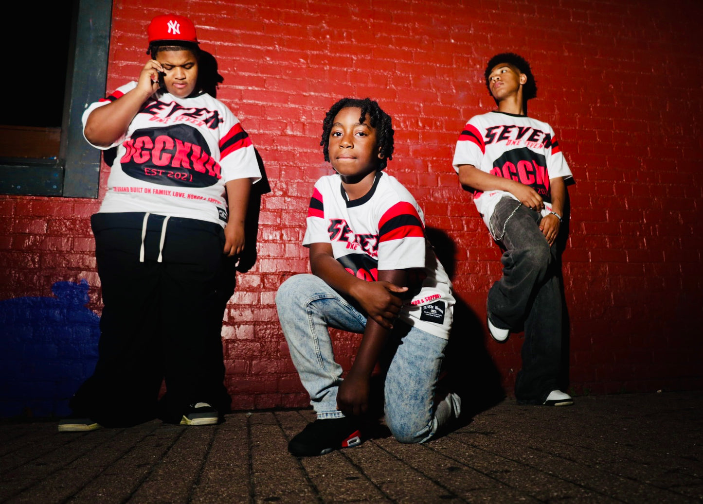 THE FAMILY CODE: VII CREST TEE